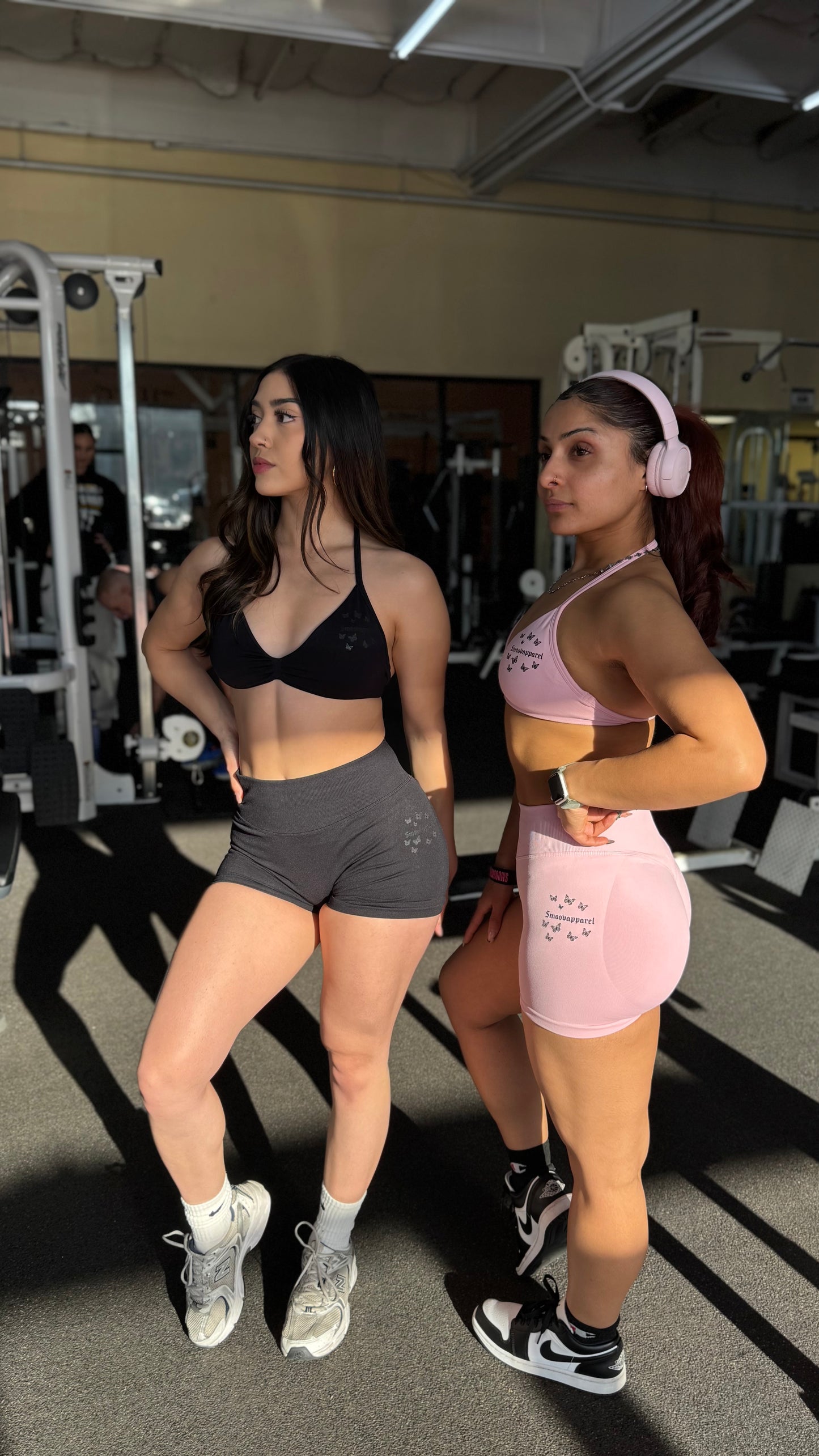 Butterfly bottom